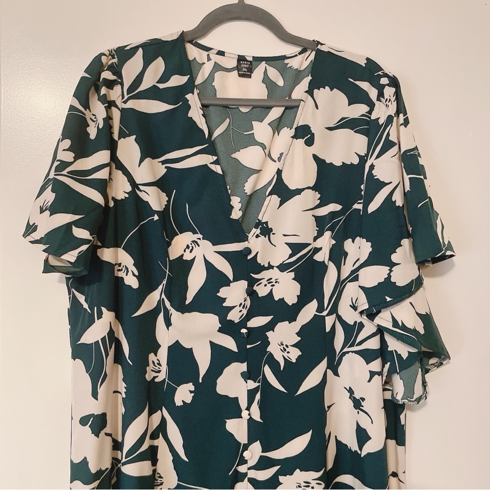 Shein Green & Cream Floral Dress Size 3X - Picture 5 of 11